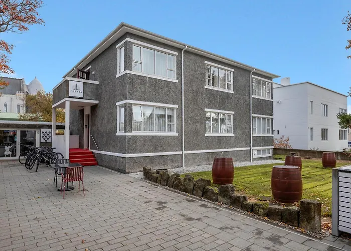 Freyja Guesthouse & Suites